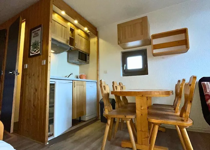 Lauzieres By Alpstays Lägenhet *